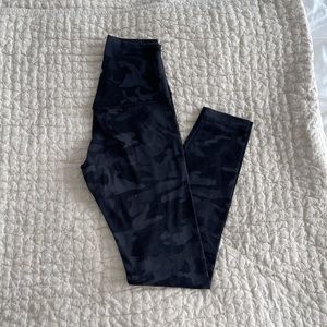 Lululemon 25” align camo